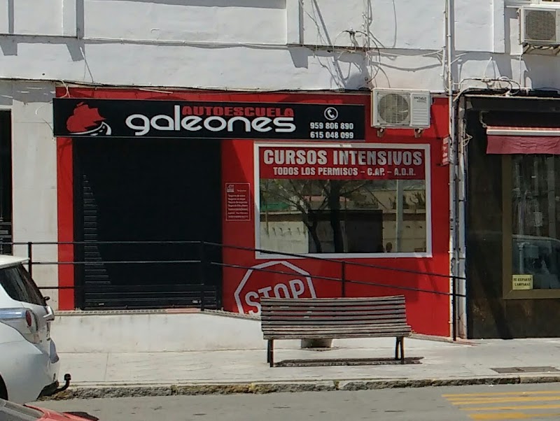 A E Galeones