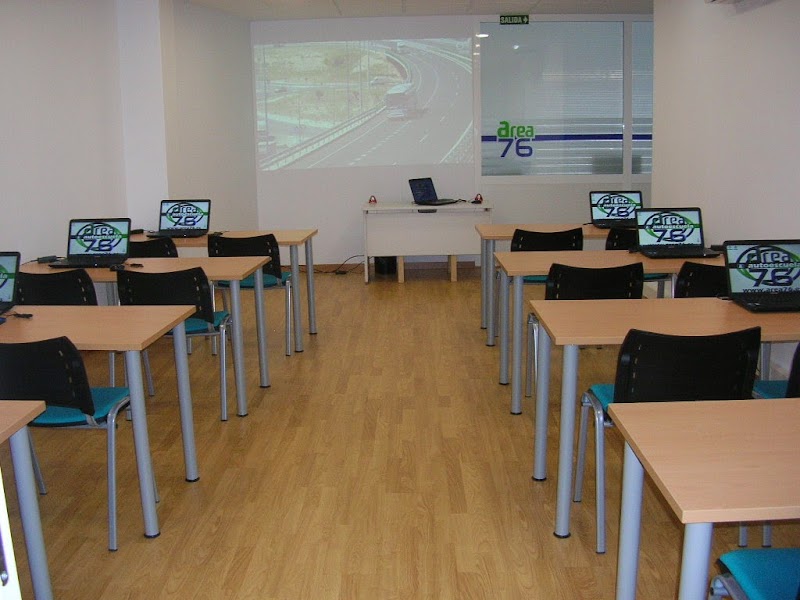 Autoescuela Area 76