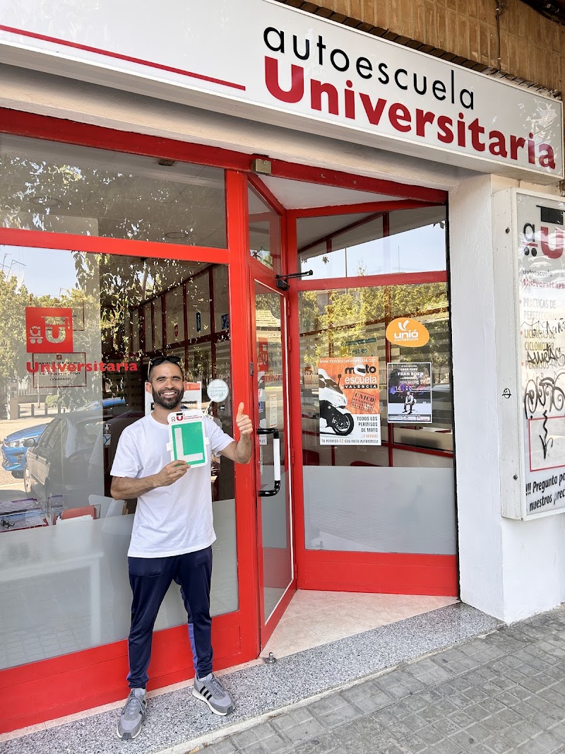 Universitaria
